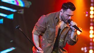 La differenza tra me e te - Tiziano Ferro  (Radio Italia Live 10/04/26)