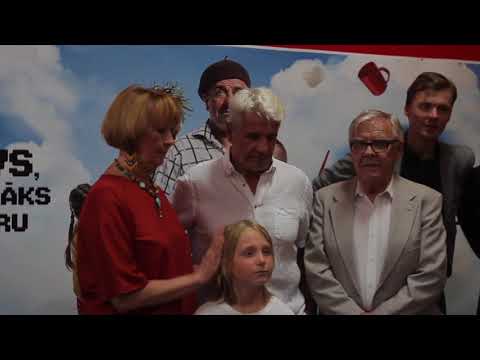Kino “Gaisma” filmas “Vectēvs, kas bīstamāks par datoru” veidotāji tiekas ar skatītājiem