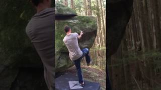 Video thumbnail of Hang 'em High, V3. Cypress Mountain