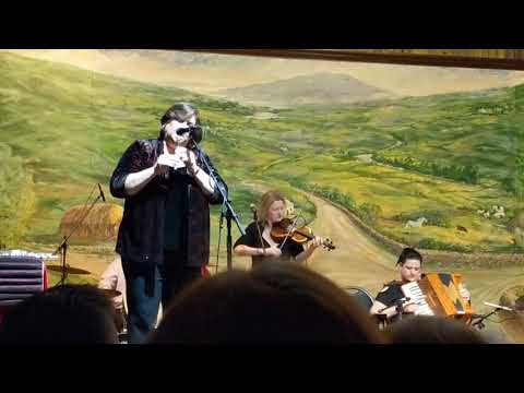 Don Stiffe with Cherish the Ladies Christmas Tour