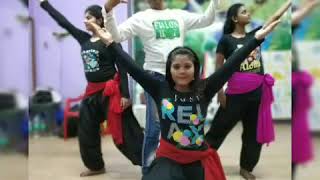 Dankila | Manikarnika | Kangana Ranaut | Prajakta Shukre, Shrinidhi Ghatate, Siddharth M &amp; Arunaja