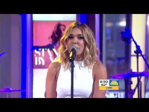 Rachel Platten  - Stand By You (Live on @GMA)