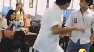 Download lagu Kedekatan iqbaal dengan keluarga vanessa mp3