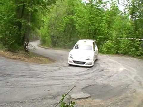 29° Rally Prealpi Orobiche IRC 2012 P.S. 6 Selvino Gregis tornantone
