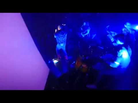 School is cool Live AB 2014