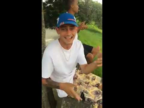 Colômbia Mc ®️ - Estronda os alto falante que a favela vive..🔊💰