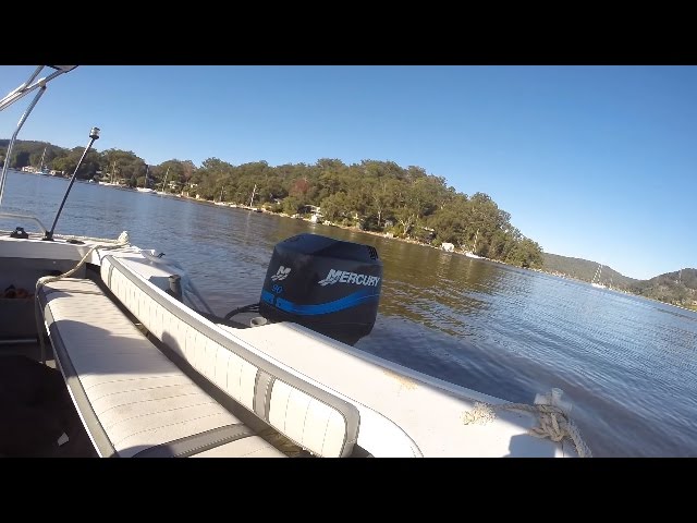 Beginner's guide to driving a small boat