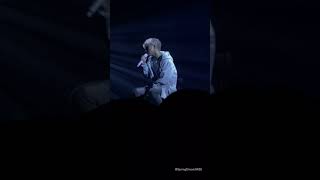 180506 Sunggyu SHINE Solo Concert - Mirror