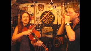 Phillip Henry and Hannah Martin -  Nailmakers Strike -  Songs From The Shed