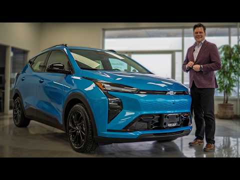 2027 Chevrolet Bolt FWD 4dr LT in White for sale at Barry Cullen Chevrolet in Guelph, ON