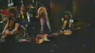 Tom Petty and The Heartbreakers - I Need To Know Live
