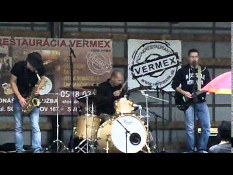 East Beat - East Beat -  Thrill Is Gone (B.B. King Cover)