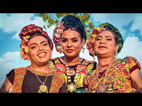 Muxes, the third genre in Oaxaca