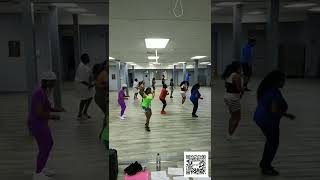 Get Right Back to My Baby (Vivian Green) Line Dance w/Coach Pinky this a &quot;Fitness&quot; line dance class