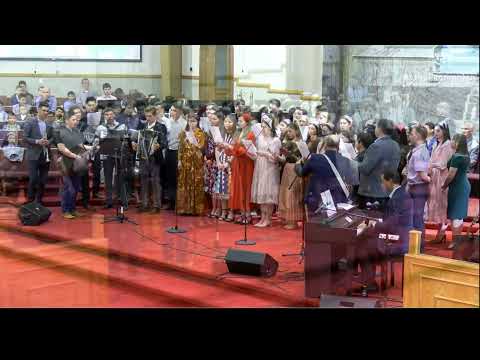 Grup de tineri Detroit    I  Cât de mare-i lupta, să nu ne dăm bătuţi