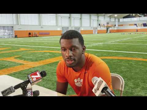Tavien  Feaster media day
