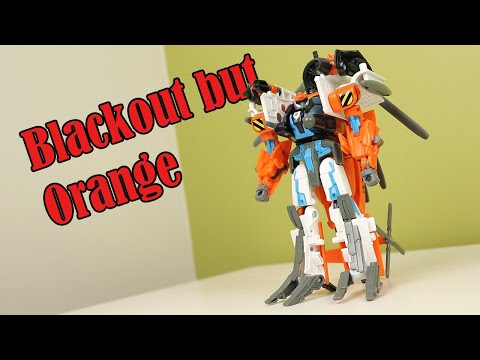 Orange is the new Blackout | #Transformers 2007 Voyager Class Evac