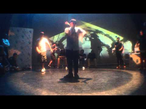 Day 2 TUDS 2014: Twisted Ankles (Glizzi & Pyro) vs Lady C & Sonic