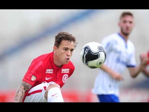 Gol de Gustavo Ferrareis Inter 3 x 0 Juventude - Final Gauchao 2016