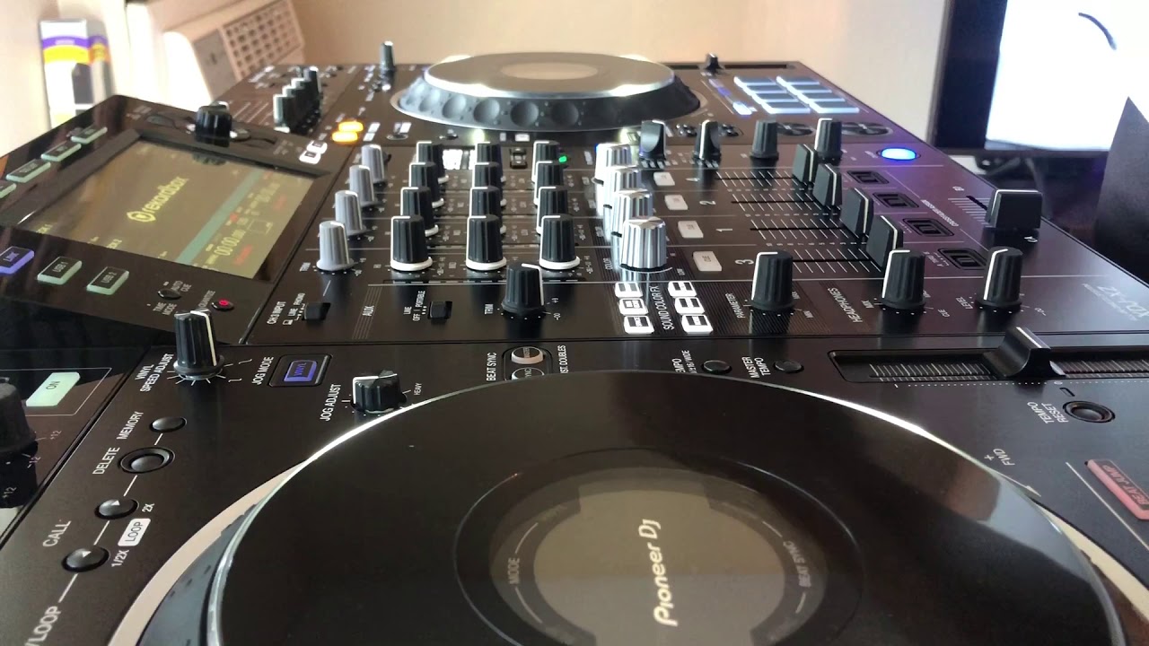 video Pioneer XDJ-XZ 0