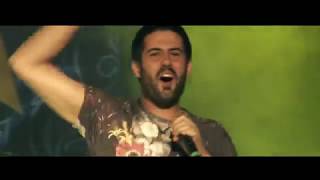 LA FUGA - PEDAZO DE MORON con Adriá de LA PEGATINA (DVD Directo #MientrasBrilleLaLuna)