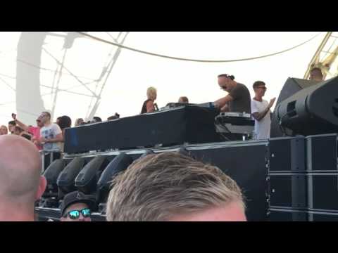 Marco Carola  plays ItaloBros - Rooftops  @ Love Family Park