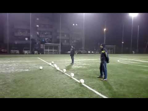 Tiro al bersaglio - Gli auguri dei Pulcini B (2010) alla Festa del Natale Biancoblu 2019