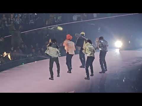 230912 TOMORROW X TOGETHER - Back For More ft. Anitta at VMA 2023 [FANCAM]