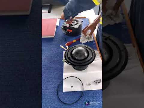 STD22 Gyrocompass repair - replacement of defective gyrosphere