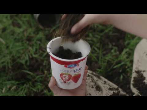 Liebevoll gereift: Emmi Jogurtpur Spot - 2016