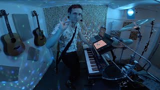 Lucas Carpenter - "Linda McCartney" (LIVE LOOPING, ONE TAKE!)