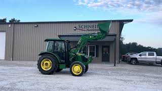 2022 John Deere 5065E tractor w loader