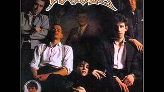 The Pogues - Whiskey You&#39;re The Devil