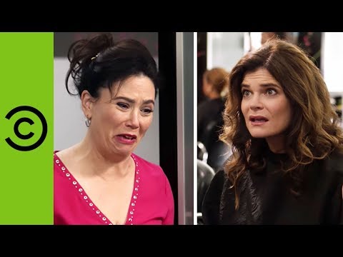 Breaking Up With Your Hairdresser | Life in Pieces