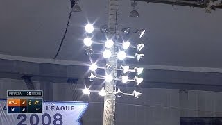 BAL@TB: Lightning causes power outage in 8th inning