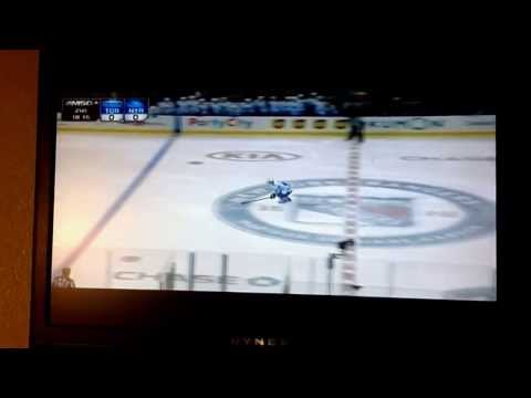 Tyler Bozak First Career Penalty Shot Five Hole Goal!