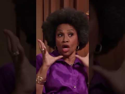 2Pac was at a loss for words 😂 (🎥: @hillmangrad) #jeniferlewis #2pac #funny