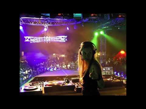 DJ Katcha live @ Underground Pilsner, CZ 26-03-2005 pt 2