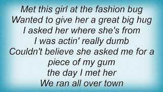 Huntingtons - Bubblegum Girl Lyrics