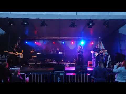 Katarína Knechtová - Svety ( Všechovice 4.8. 2023 ) Všechfest