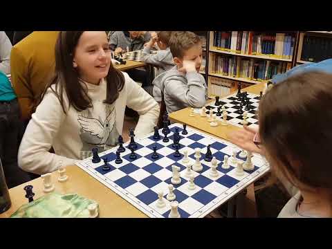 Lalusz D. (611) - Bánfi E. (634) | NYH Chess | Rapid