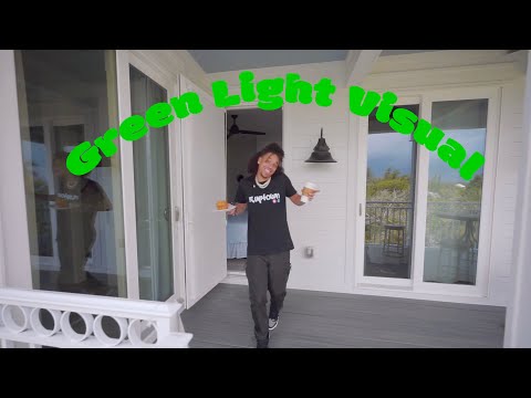 Green Light Visual