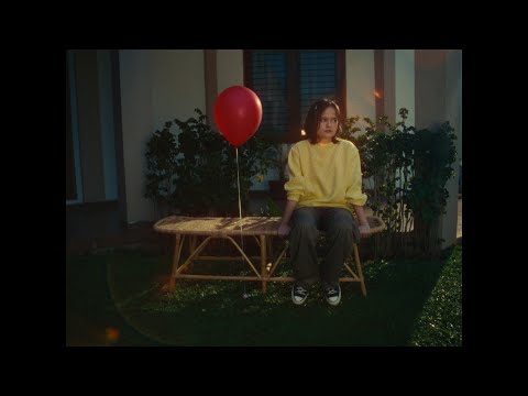 Mesa Hira - Di Ujung Minggu (Official Music Video)