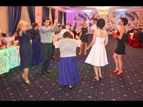 17 Dj nunta (PROGRAM NUNTA LIVE%) cameraman - fotograf  - 0751132073 - djfotofilm