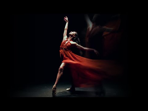Ballerina Alessandra Ferri Dances in the “Fourth Dimension” | Vanity Fair