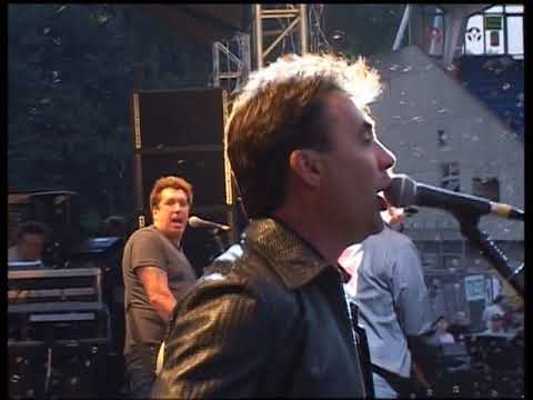Sex Pistols - Silver Machine (Crystal Palace 2002) Hawkwind Cover
