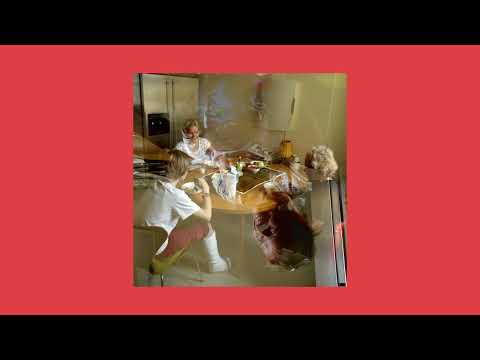 J. Karjalainen - Aamuihmiset (Audiovideo)