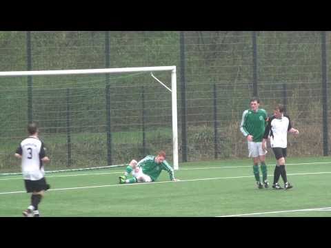 LSV vs. RW Lintorf II - Holm vergibt Großchance