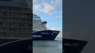 Mein Schiff 7 #cruise #cadiz #buque #travel #crucero #turismo #departure