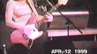Liz Phair - Don't Apologize Live 04/12/99